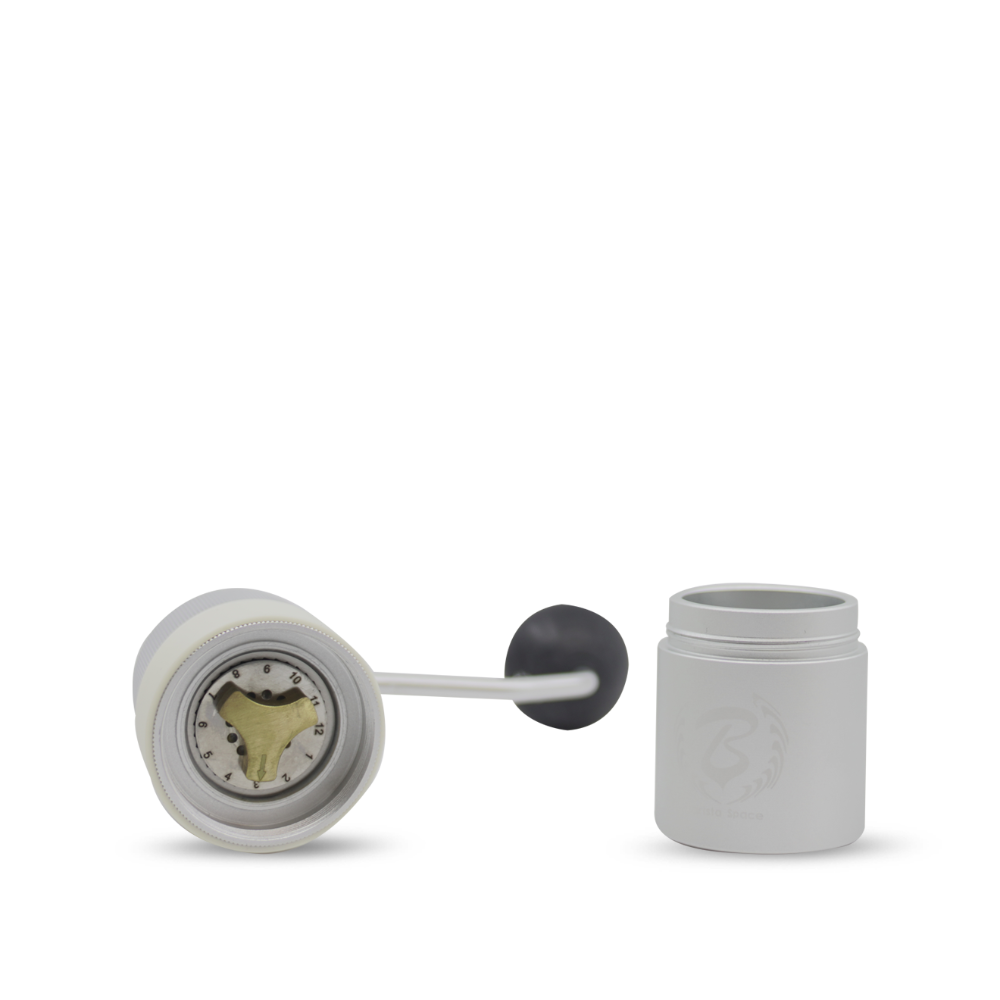 Earth Roastery | Tools | Manual Grinder